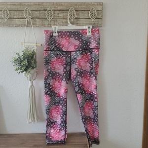 Super soft and breathable work out capris
